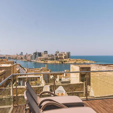 Vallettastay Skyline Sea View Studio Апартаменты Валетта